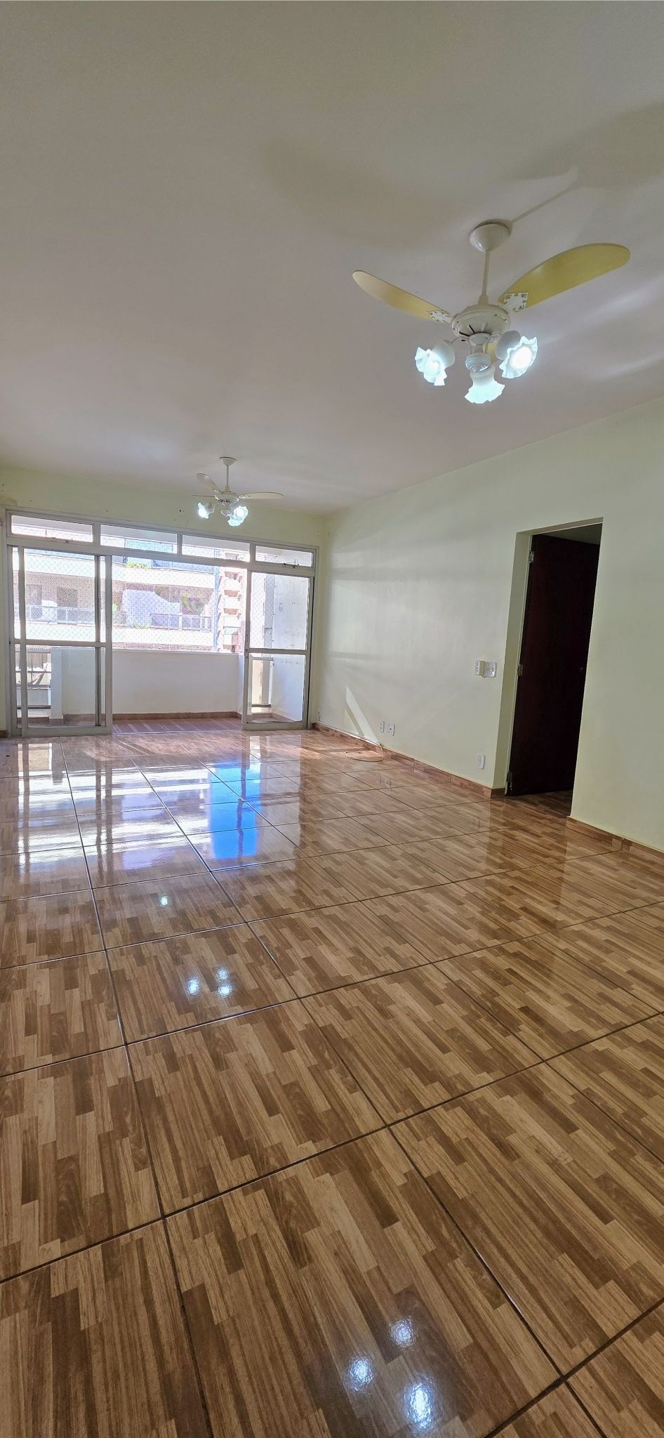 COMPRAR APARTAMENTO NO EDIF�CIO RIVIERA